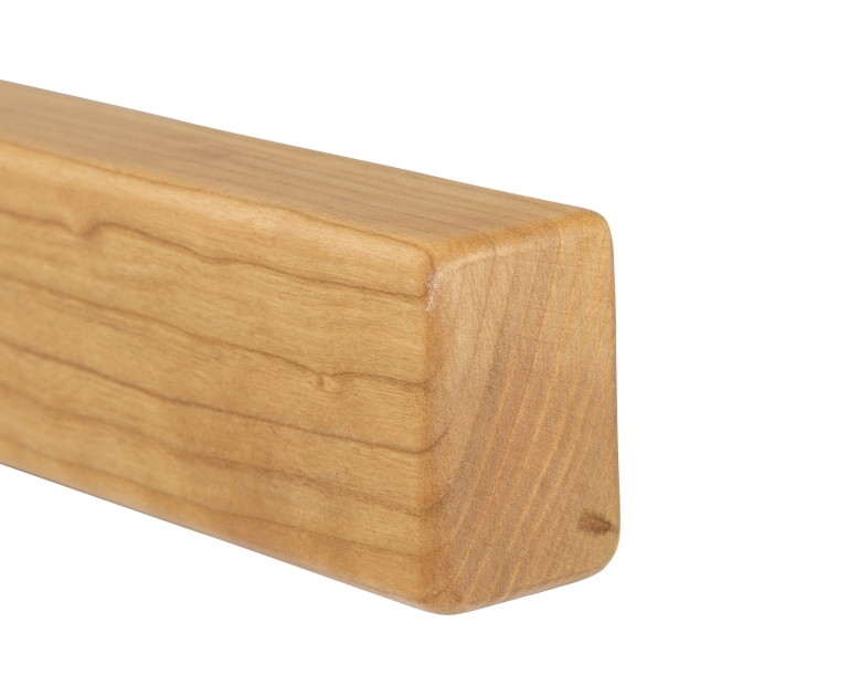 Main courante bois Cerisier - rectangulaire 40 x 60 mm